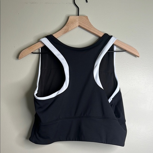 Move Theology Tank Too Black and White Athletic Crop Top XL - Picture 4 of 4